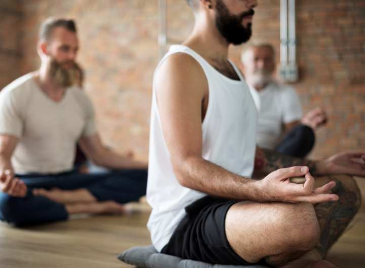 Terapias Complementares: Musicoterapia, Arteterapia e Meditação na Recuperação